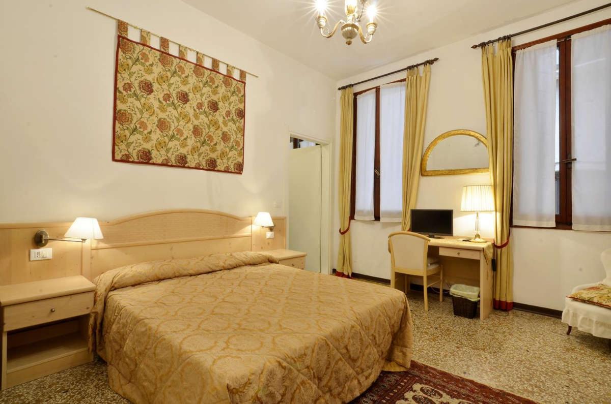 Ca' Turelli Dimora Storica Hotel Venice Exterior photo